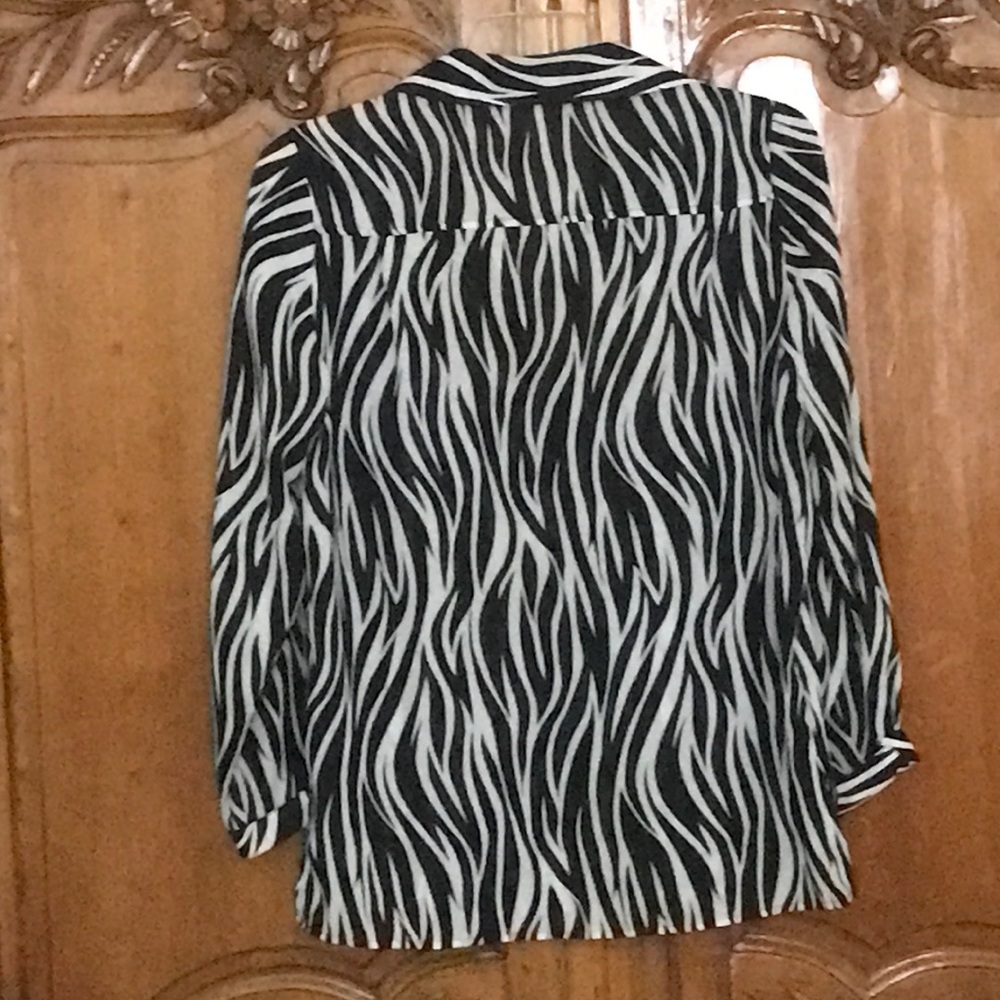 Coldwater Creek Women’s Top - Picture 2 of 3